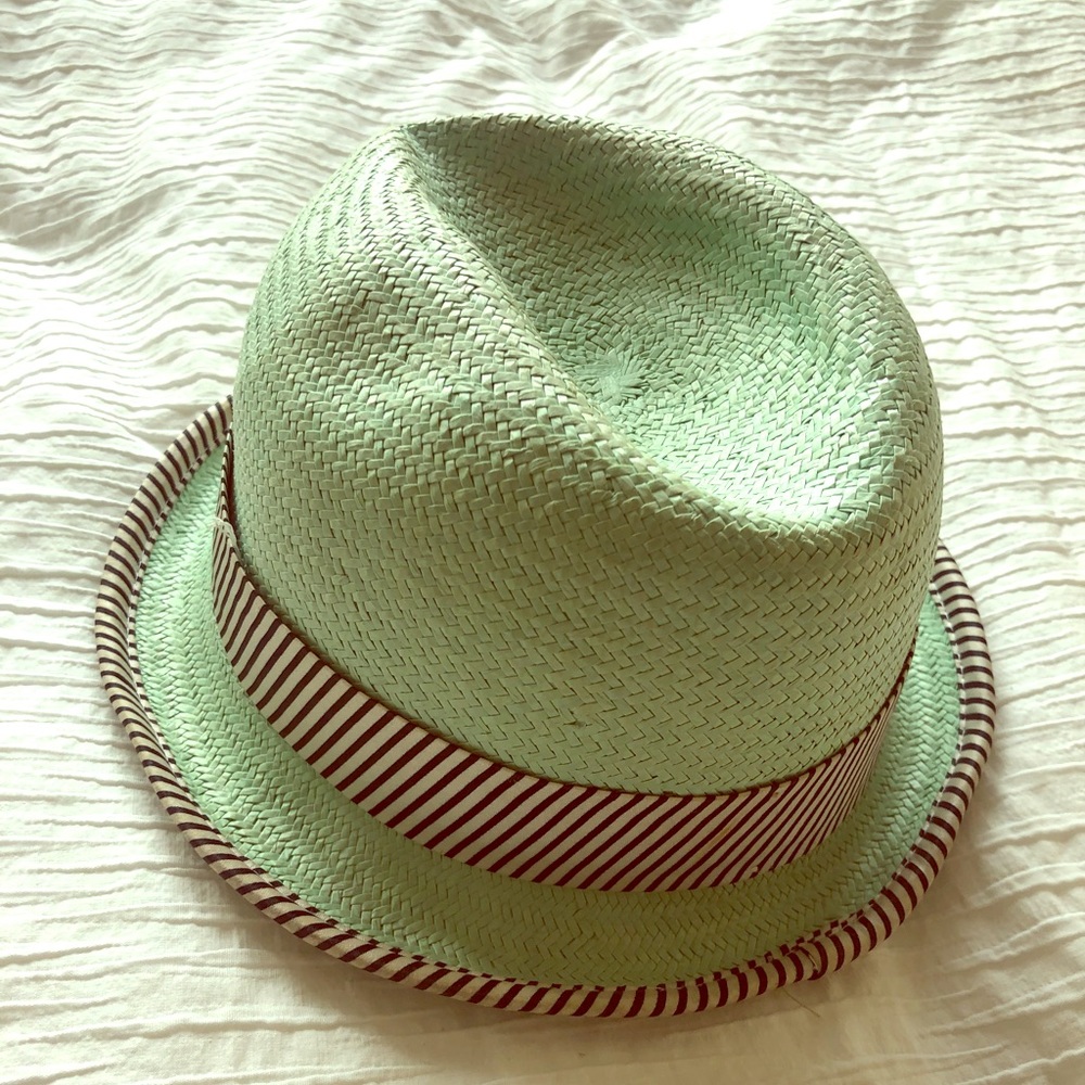 Straw fedora